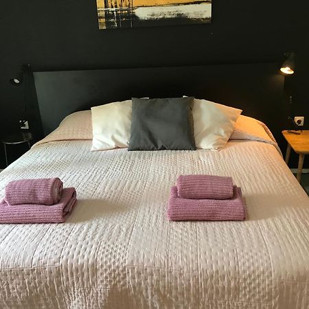 Pine And Lime Apartments بولا المظهر الخارجي الصورة