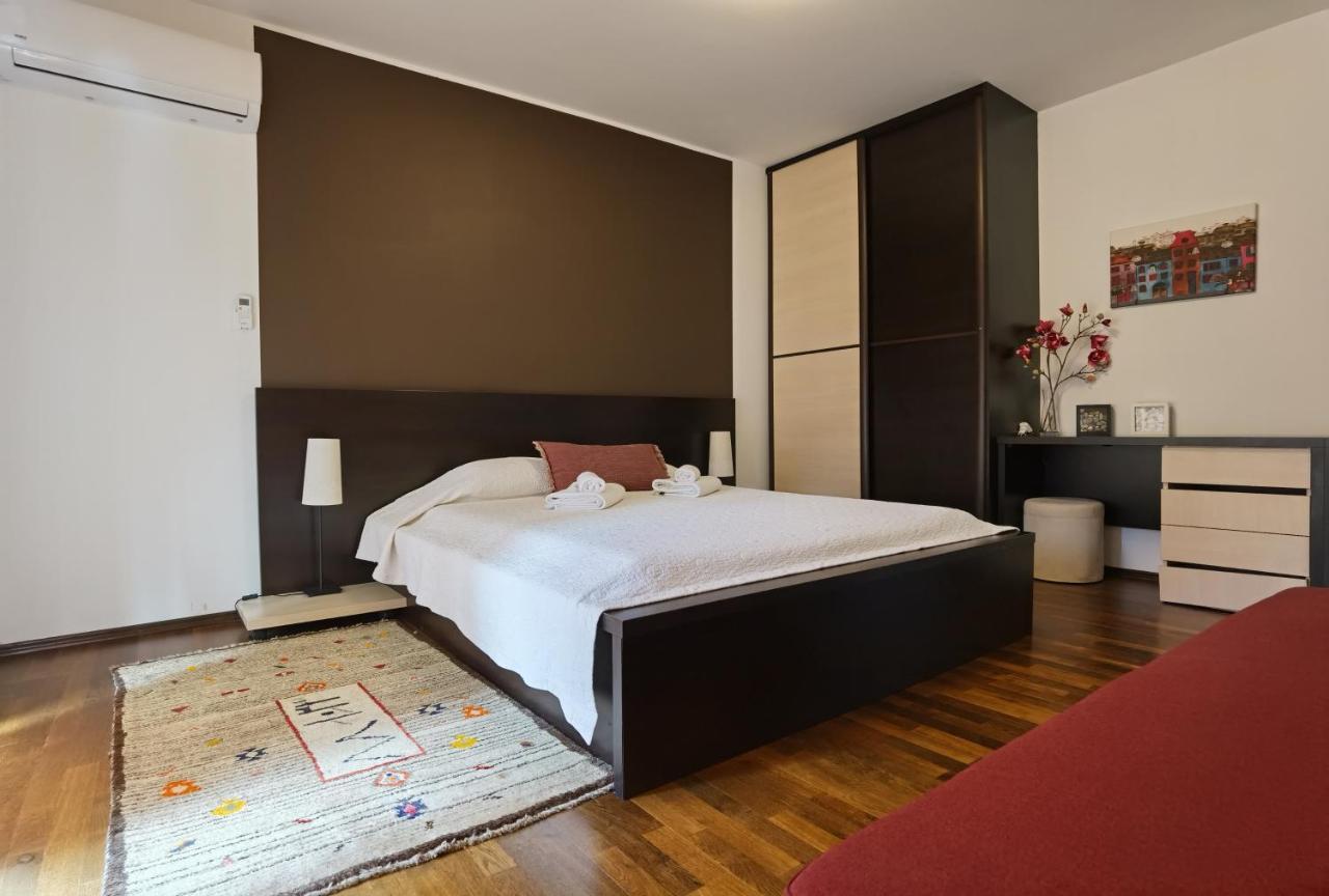 Pine And Lime Apartments بولا المظهر الخارجي الصورة