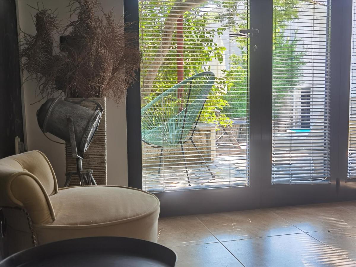 Pine And Lime Apartments بولا المظهر الخارجي الصورة